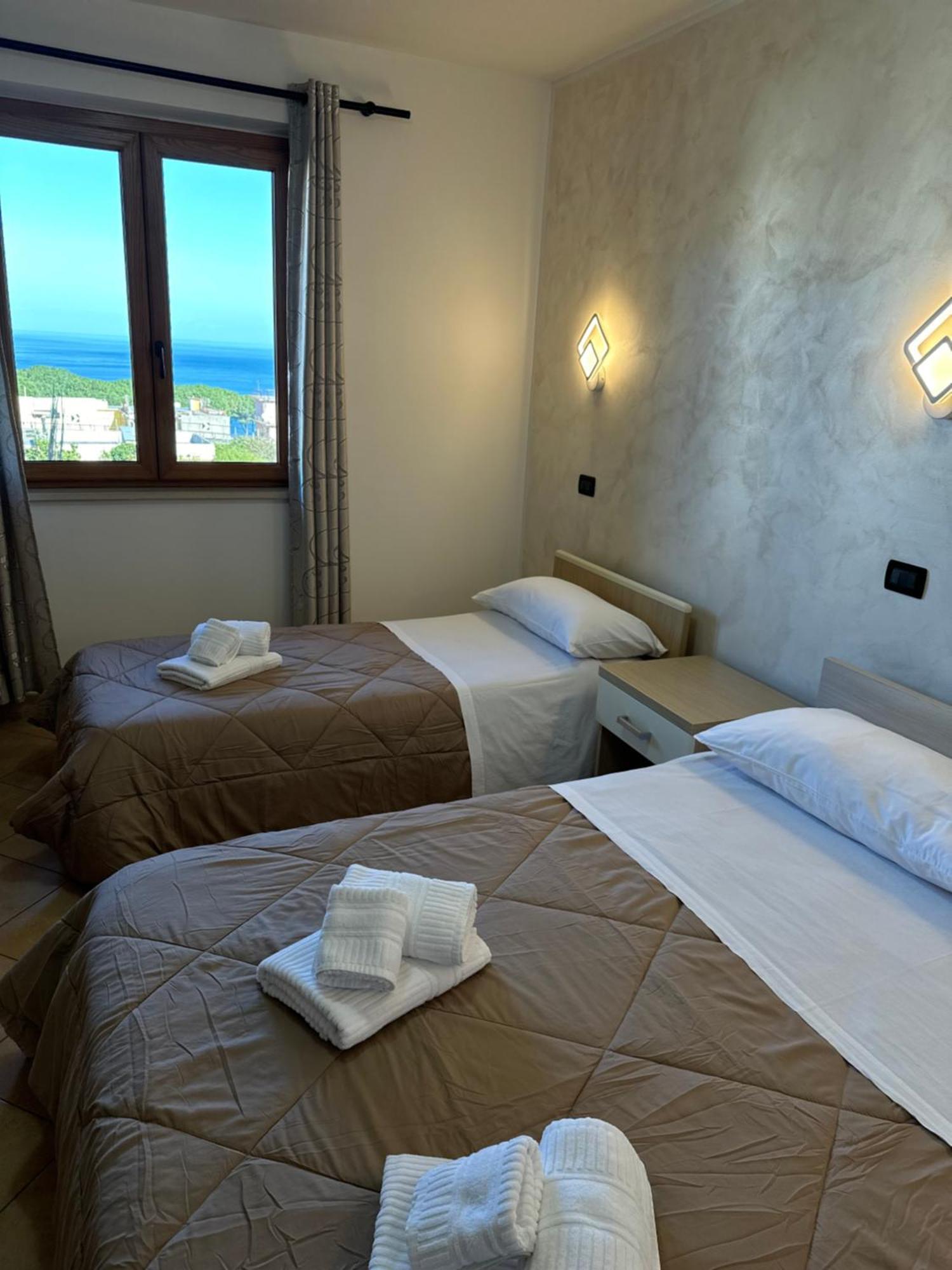 Scilla E Cariddi Bed & Breakfast Bagian luar foto